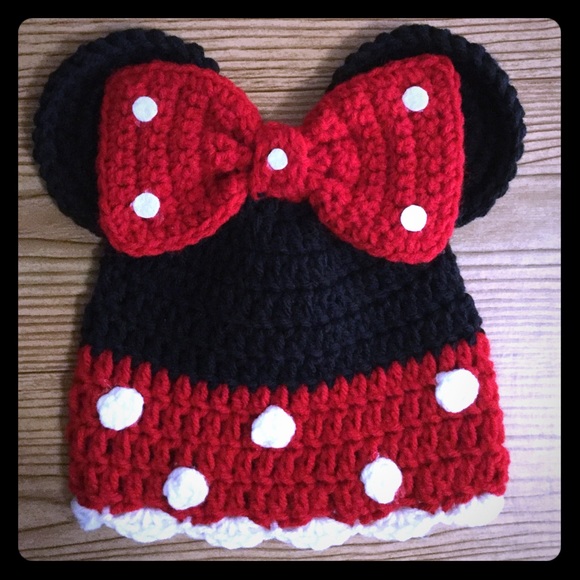 minnie mouse crochet hat